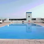 Oriana 3*