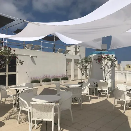 Oriana 3*