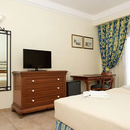 Oriana St. Paul's Bay