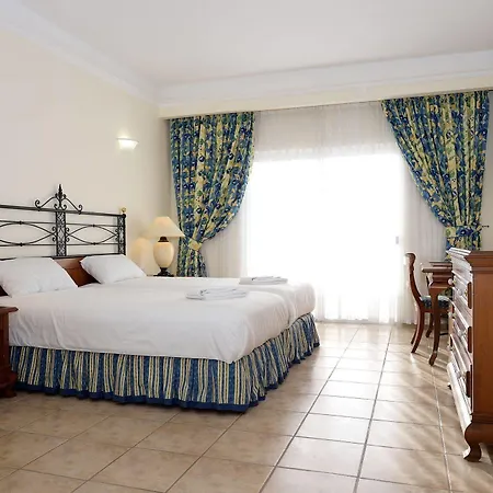 Oriana Otel